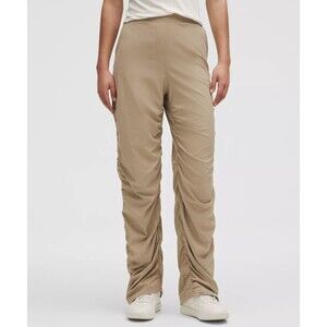 NWT Dance Studio Slim-Fit High-Rise Flared Pant XXXS